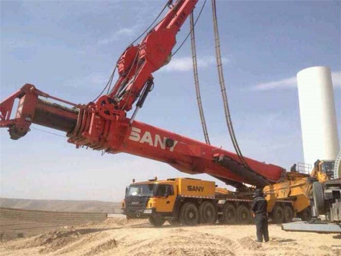 临渭区作业场地不达标（如地面松软），公司会提供解决方案吗？