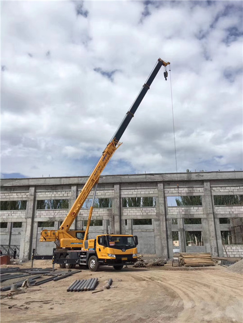 临渭区吊装作业前会做设备检查吗？安全保障措施有哪些？